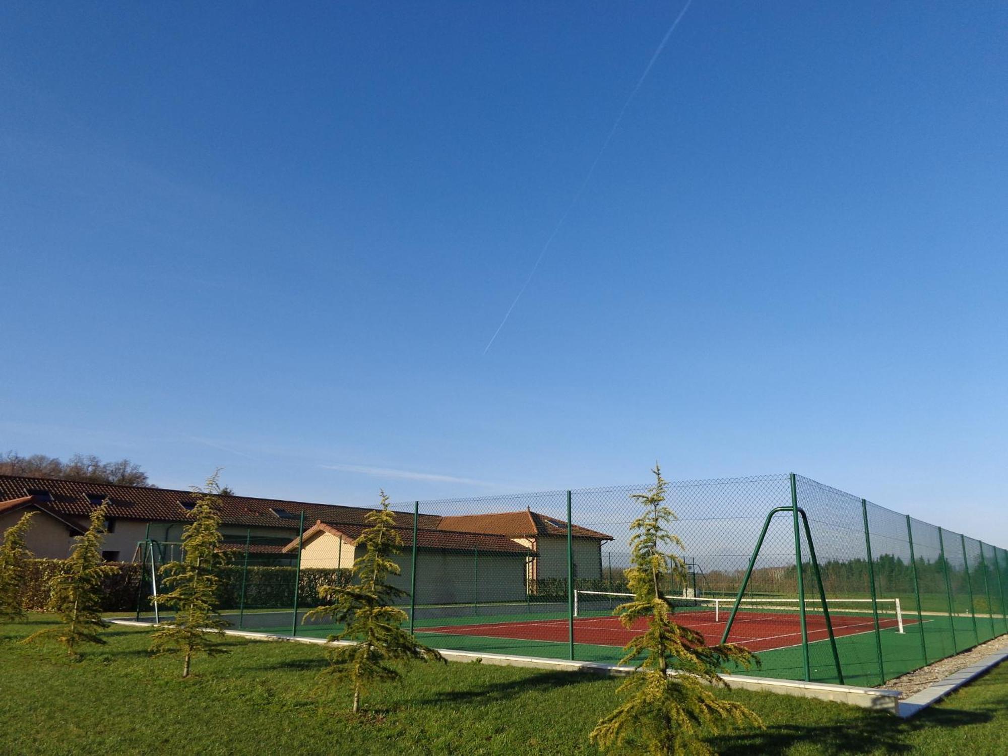 Domaine De La Garde Vonnas Exterior foto