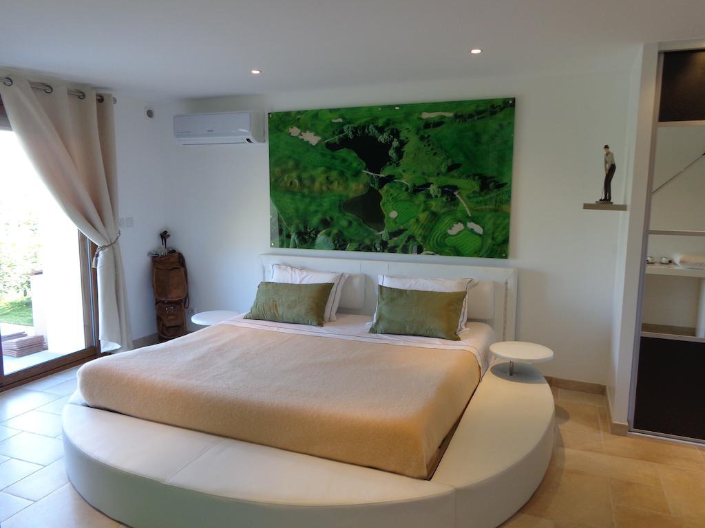 Domaine De La Garde Vonnas Quarto foto